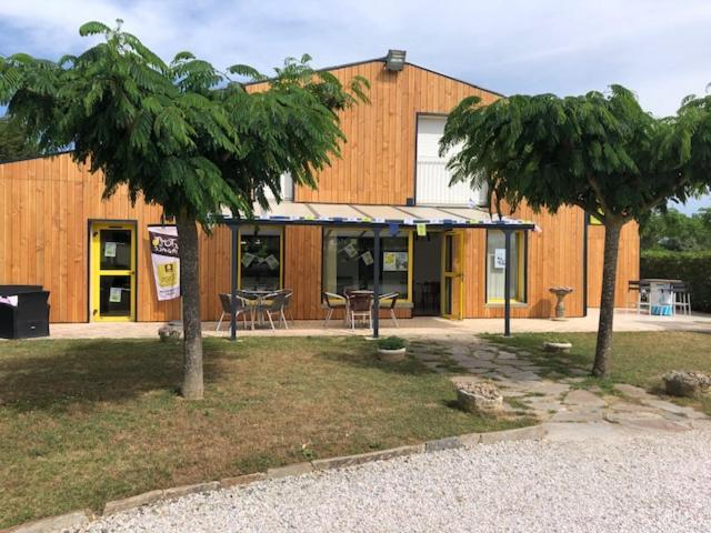Bram Logis Hotel Le Clos Saint Loup מראה חיצוני תמונה